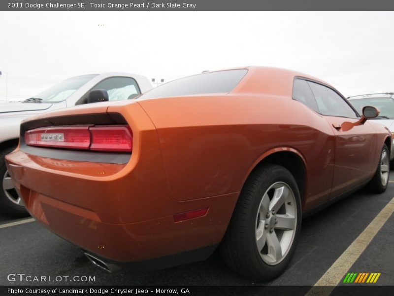 Toxic Orange Pearl / Dark Slate Gray 2011 Dodge Challenger SE