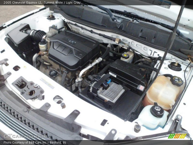 Summit White / Light Gray 2005 Chevrolet Equinox LS