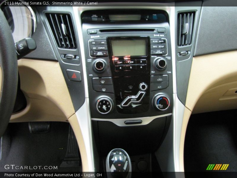 Shimmering White / Camel 2011 Hyundai Sonata GLS