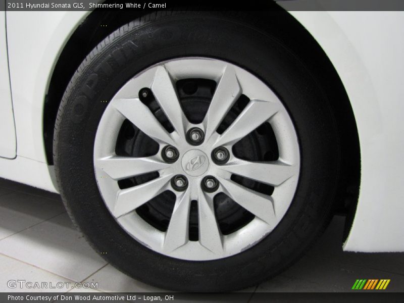 Shimmering White / Camel 2011 Hyundai Sonata GLS