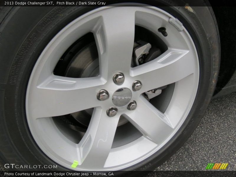 Pitch Black / Dark Slate Gray 2013 Dodge Challenger SXT