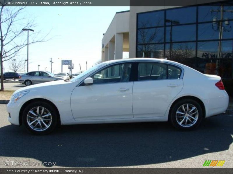 Moonlight White / Stone 2009 Infiniti G 37 x Sedan
