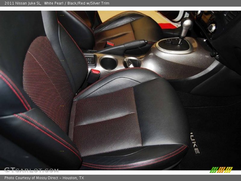 White Pearl / Black/Red w/Silver Trim 2011 Nissan Juke SL