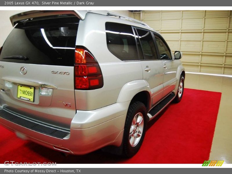 Silver Pine Metallic / Dark Gray 2005 Lexus GX 470