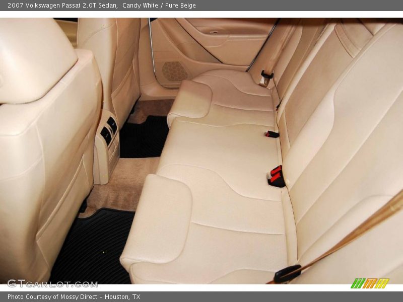 Candy White / Pure Beige 2007 Volkswagen Passat 2.0T Sedan