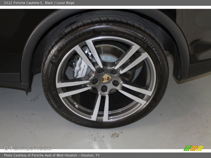 Black / Luxor Beige 2012 Porsche Cayenne S