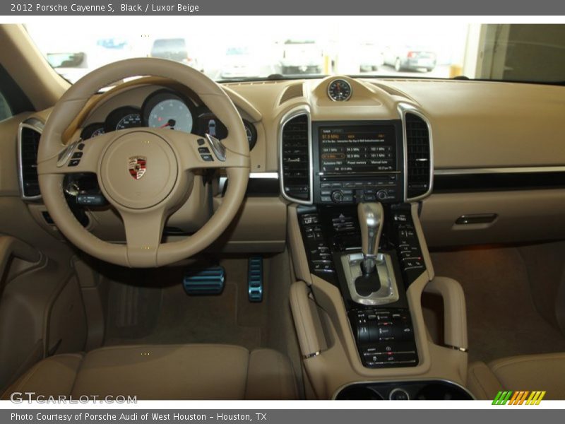 Black / Luxor Beige 2012 Porsche Cayenne S