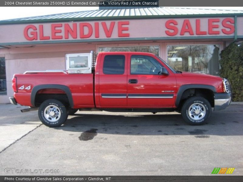 Victory Red / Dark Charcoal 2004 Chevrolet Silverado 2500HD LS Extended Cab 4x4