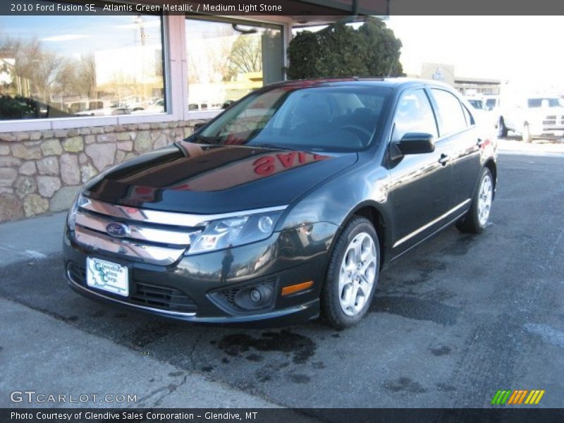 Atlantis Green Metallic / Medium Light Stone 2010 Ford Fusion SE