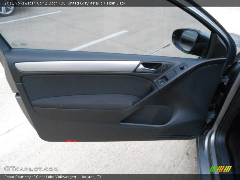 United Gray Metallic / Titan Black 2011 Volkswagen Golf 2 Door TDI