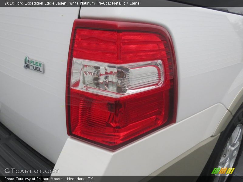 White Platinum Tri-Coat Metallic / Camel 2010 Ford Expedition Eddie Bauer