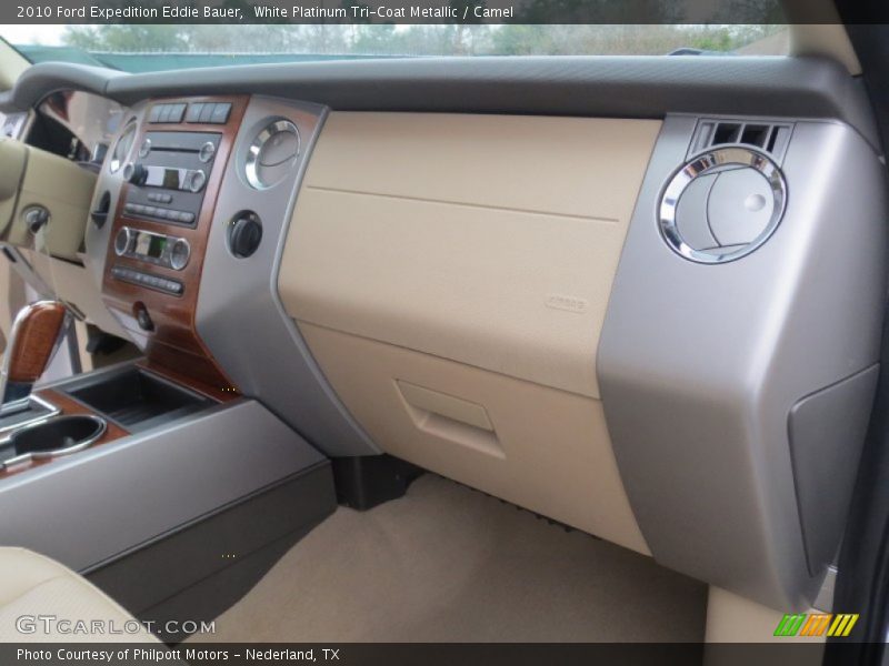 White Platinum Tri-Coat Metallic / Camel 2010 Ford Expedition Eddie Bauer