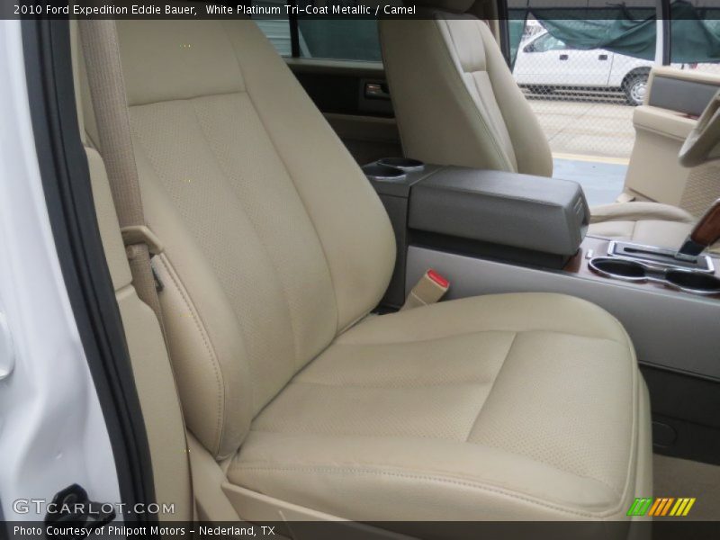 White Platinum Tri-Coat Metallic / Camel 2010 Ford Expedition Eddie Bauer