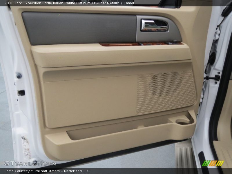 White Platinum Tri-Coat Metallic / Camel 2010 Ford Expedition Eddie Bauer