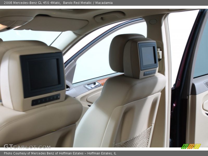Entertainment System of 2008 GL 450 4Matic