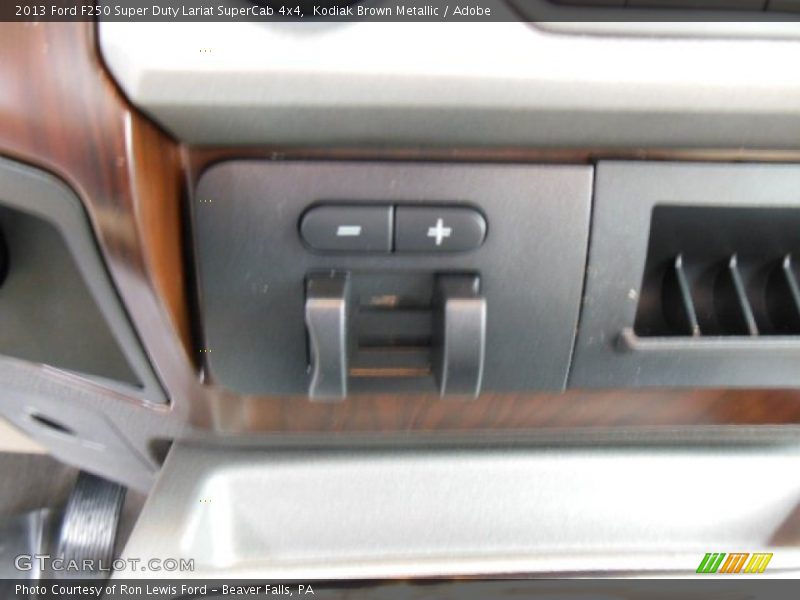 Kodiak Brown Metallic / Adobe 2013 Ford F250 Super Duty Lariat SuperCab 4x4