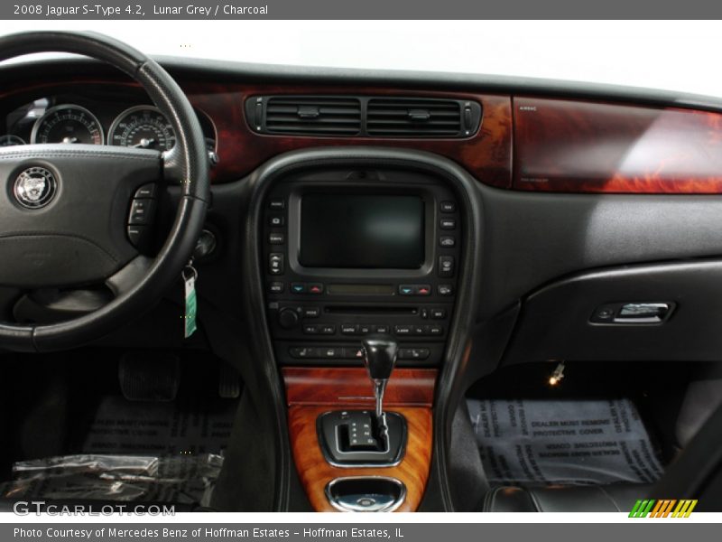 Lunar Grey / Charcoal 2008 Jaguar S-Type 4.2