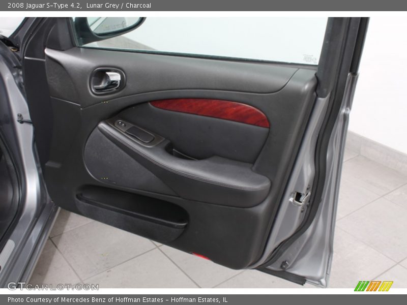 Door Panel of 2008 S-Type 4.2