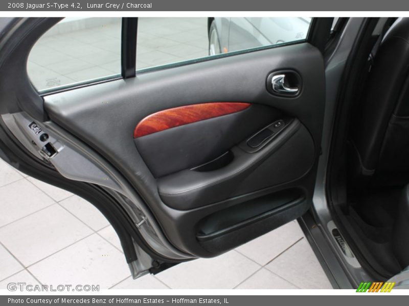 Door Panel of 2008 S-Type 4.2