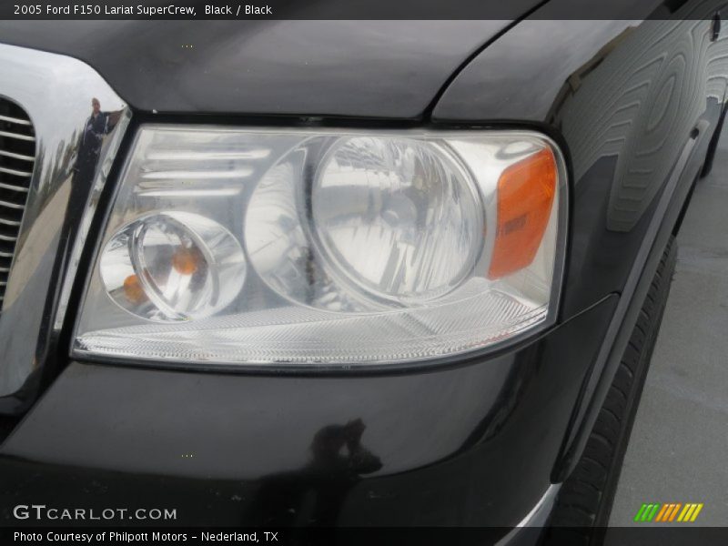 Black / Black 2005 Ford F150 Lariat SuperCrew