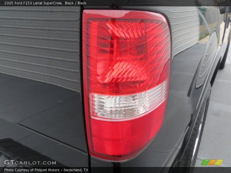 Black / Black 2005 Ford F150 Lariat SuperCrew