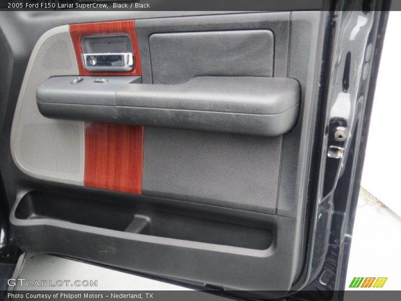 Black / Black 2005 Ford F150 Lariat SuperCrew