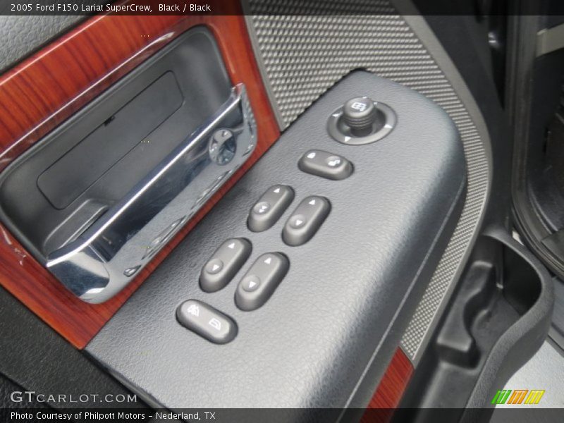 Black / Black 2005 Ford F150 Lariat SuperCrew
