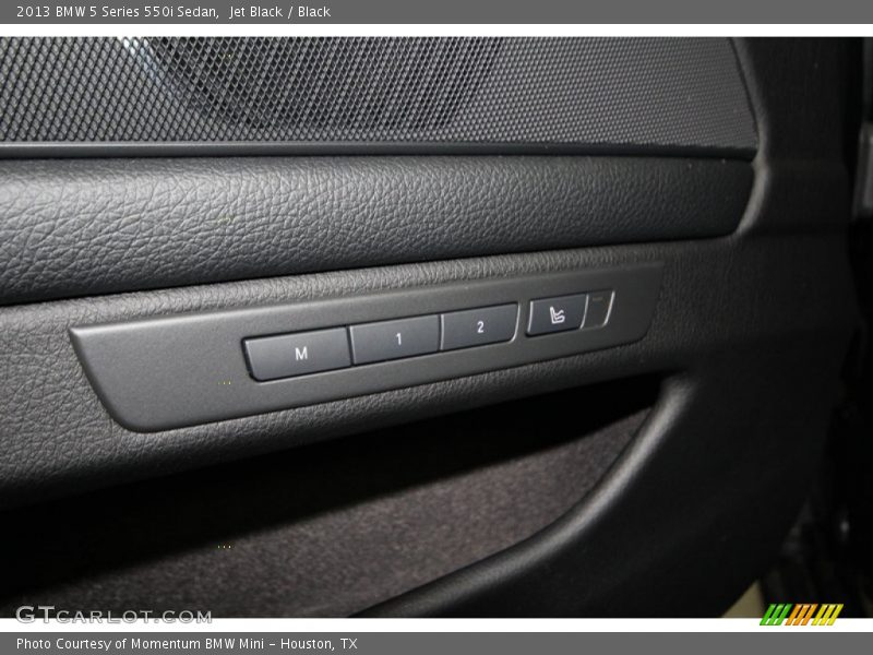 Jet Black / Black 2013 BMW 5 Series 550i Sedan
