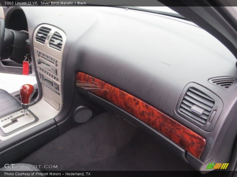 Silver Birch Metallic / Black 2003 Lincoln LS V6