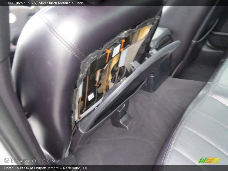 Silver Birch Metallic / Black 2003 Lincoln LS V6