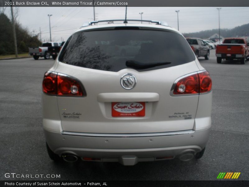 White Diamond Tricoat / Cashmere/Cocoa 2011 Buick Enclave CXL