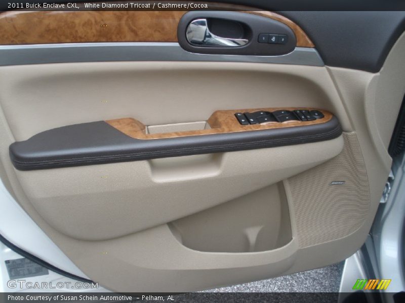White Diamond Tricoat / Cashmere/Cocoa 2011 Buick Enclave CXL