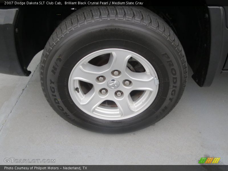  2007 Dakota SLT Club Cab Wheel