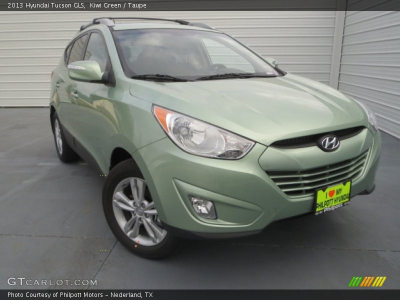 Kiwi Green / Taupe 2013 Hyundai Tucson GLS