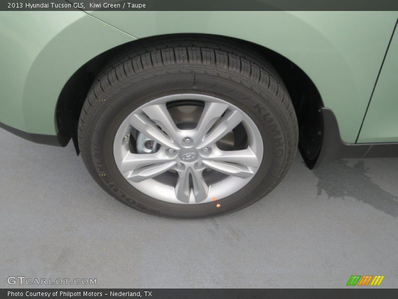 Kiwi Green / Taupe 2013 Hyundai Tucson GLS