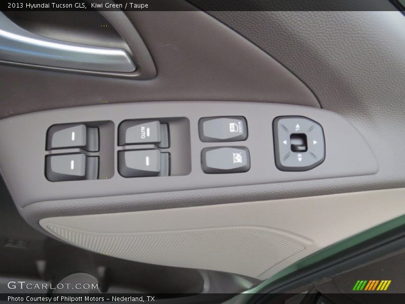 Kiwi Green / Taupe 2013 Hyundai Tucson GLS