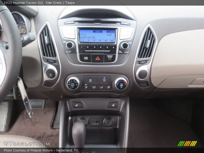 Kiwi Green / Taupe 2013 Hyundai Tucson GLS