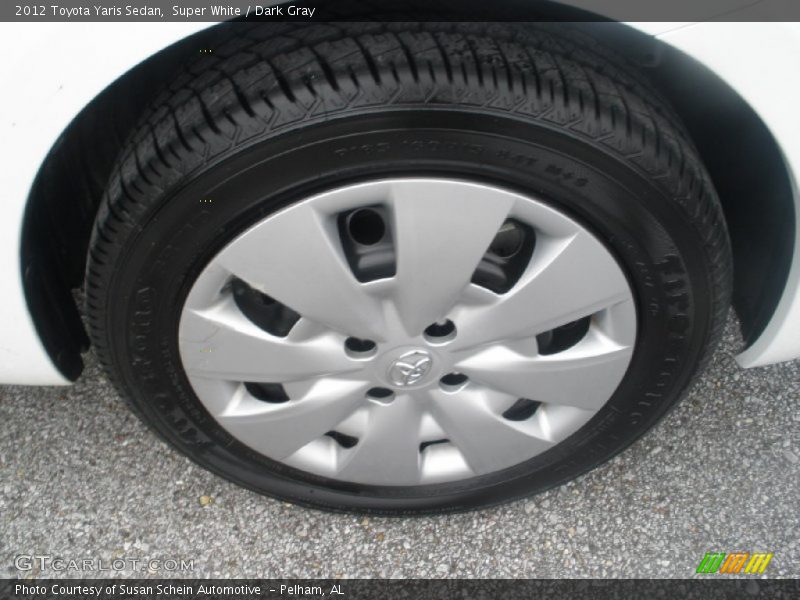 Super White / Dark Gray 2012 Toyota Yaris Sedan