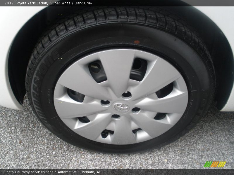 Super White / Dark Gray 2012 Toyota Yaris Sedan