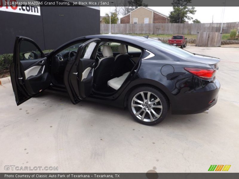 Jet Black Mica / Sand 2014 Mazda MAZDA6 Grand Touring