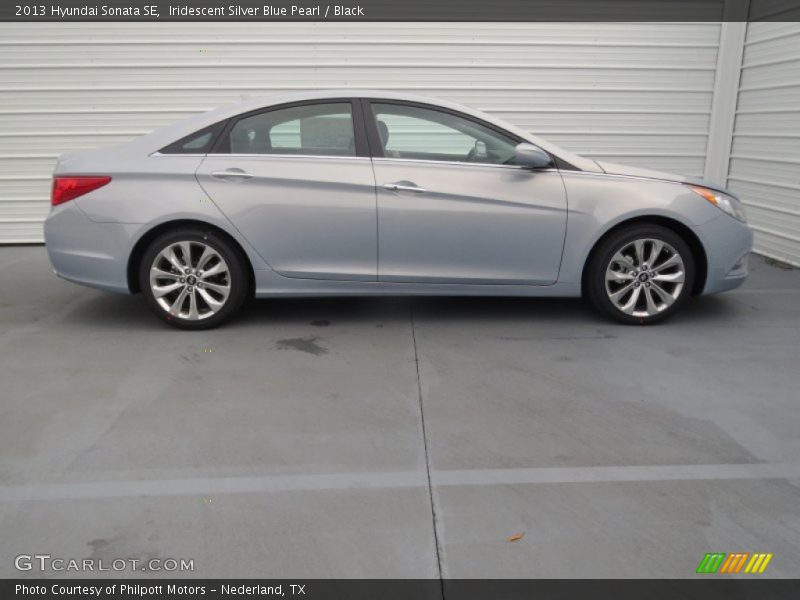 Iridescent Silver Blue Pearl / Black 2013 Hyundai Sonata SE