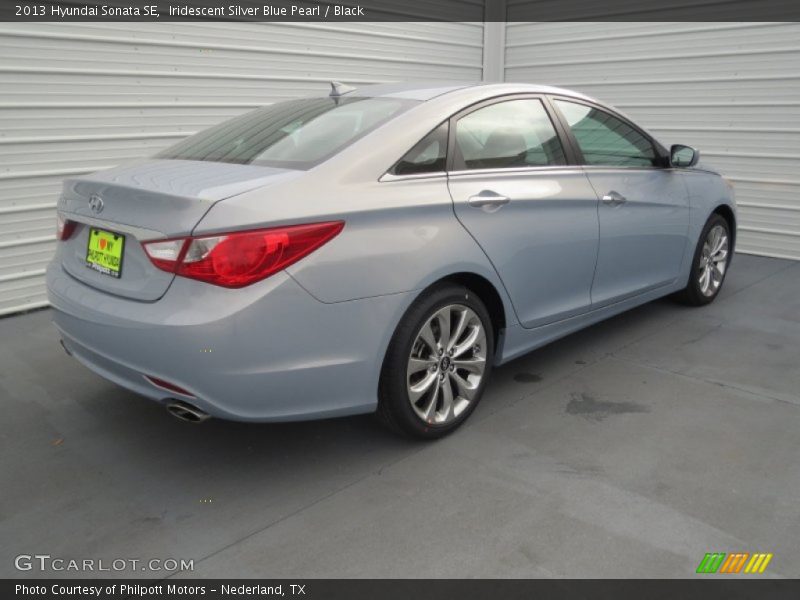 Iridescent Silver Blue Pearl / Black 2013 Hyundai Sonata SE
