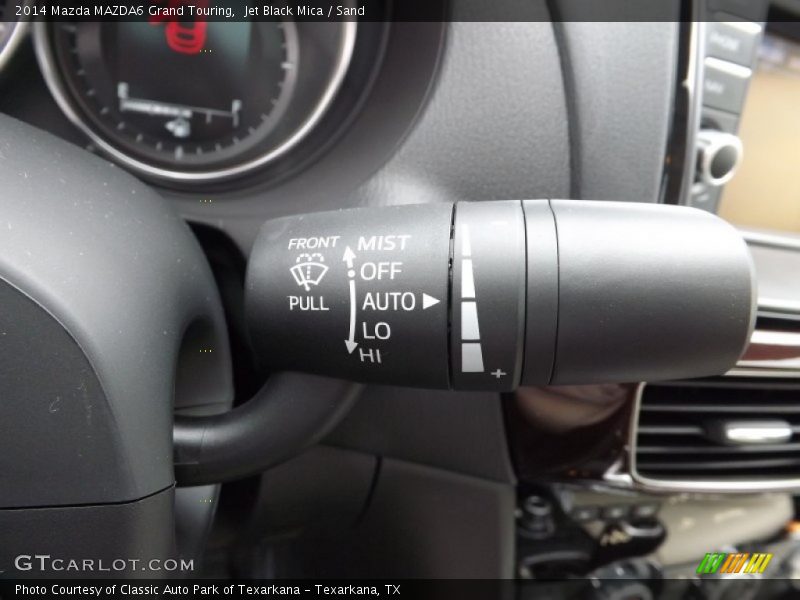 Controls of 2014 MAZDA6 Grand Touring