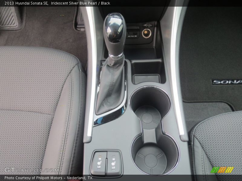Iridescent Silver Blue Pearl / Black 2013 Hyundai Sonata SE