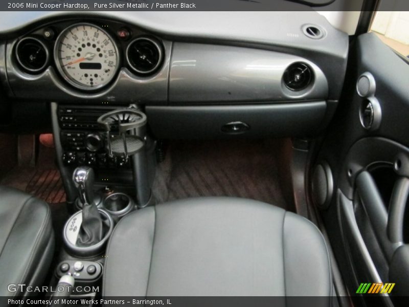 Pure Silver Metallic / Panther Black 2006 Mini Cooper Hardtop