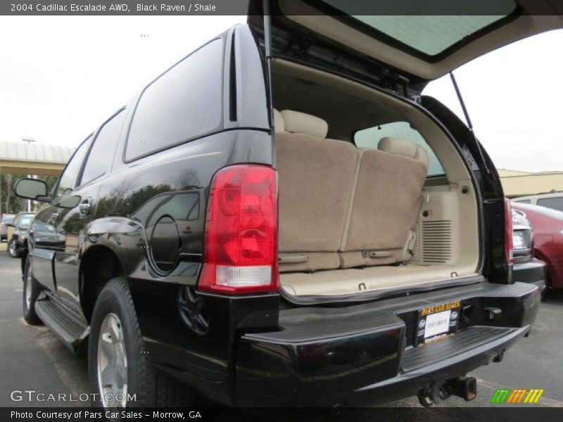 Black Raven / Shale 2004 Cadillac Escalade AWD