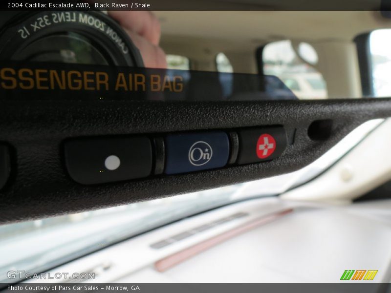 Black Raven / Shale 2004 Cadillac Escalade AWD