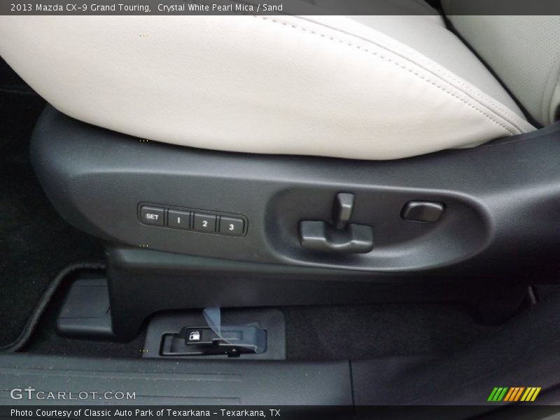 Front Seat of 2013 CX-9 Grand Touring