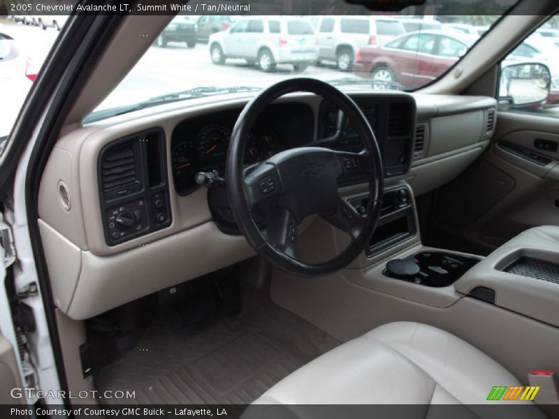 Summit White / Tan/Neutral 2005 Chevrolet Avalanche LT
