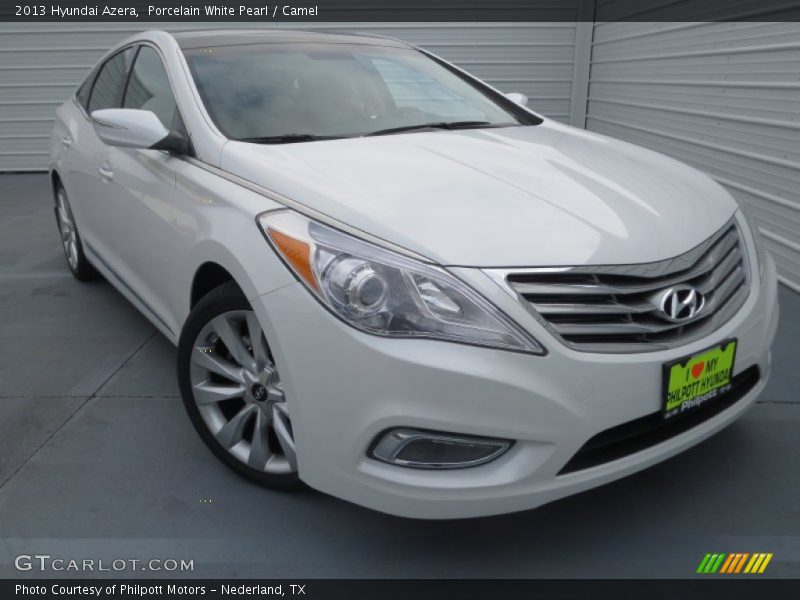 Porcelain White Pearl / Camel 2013 Hyundai Azera